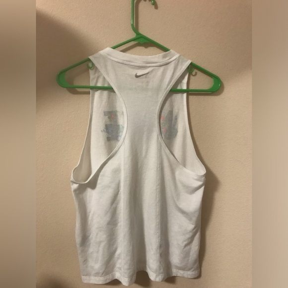 New NIKE Tank Tops Women - Picture 2 of 6